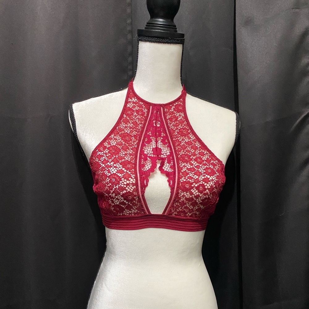 NWT Victoria's Secret Red Lacy Halter Top Bra Bralette Medium